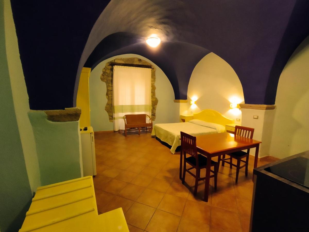 Sa Balza Guest House Bosa Exteriör bild