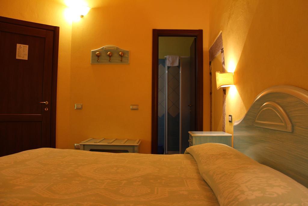 Sa Balza Guest House Bosa Exteriör bild