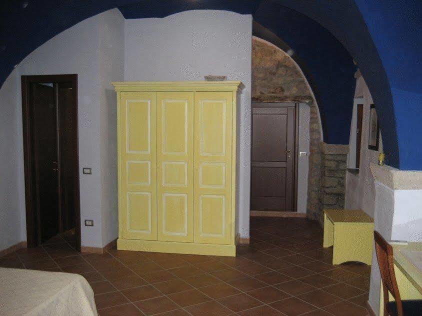 Sa Balza Guest House Bosa Exteriör bild